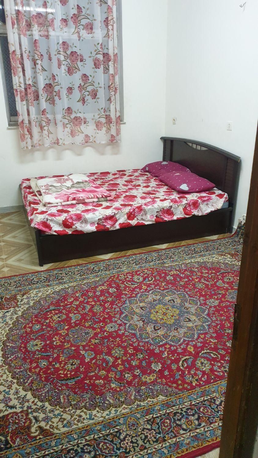 اجاره روزانه ویلایی بلوار گمنام -<span class='melk_id '>کد 2332</span>