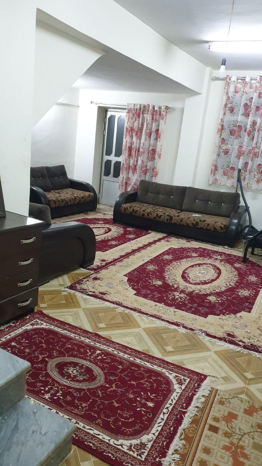 اجاره روزانه ویلایی بلوار گمنام -<span class='melk_id '>کد 2332</span>